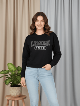 Leisure 1998 Black Crop Sweatshirt – Retro Streetwear for Pre-Winter